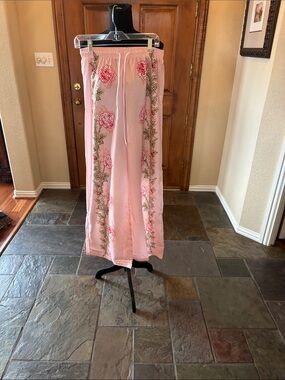 Source Unknown Pink Floral Boot Cut Pants